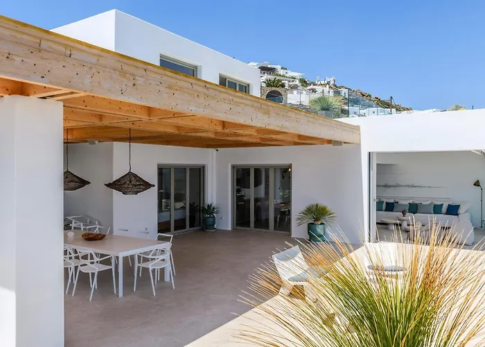 Villa Lilium Ii - Sanctuary Overlooking Psarou Bay Psarrou