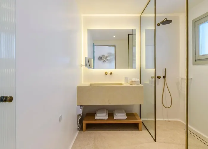 Lilium Ii - Sanctuary Overlooking Psarou Bay *