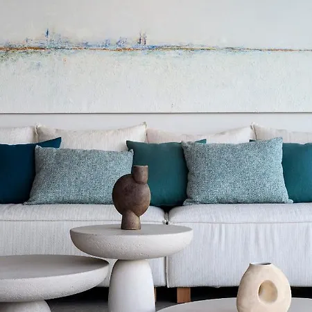 Lilium Ii - Sanctuary Overlooking Psarou Bay 프사로우