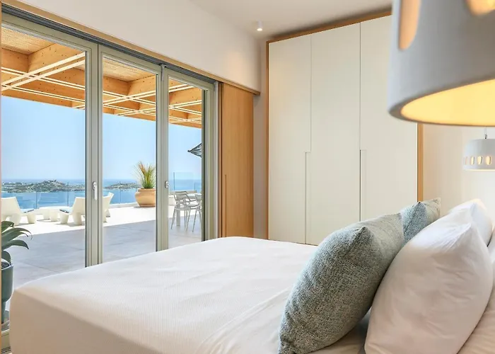 Lilium Ii - Sanctuary Overlooking Psarou Bay Villa *