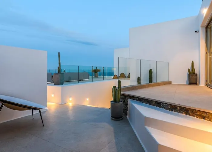 فيلة Lilium Ii - Sanctuary Overlooking Psarou Bay *